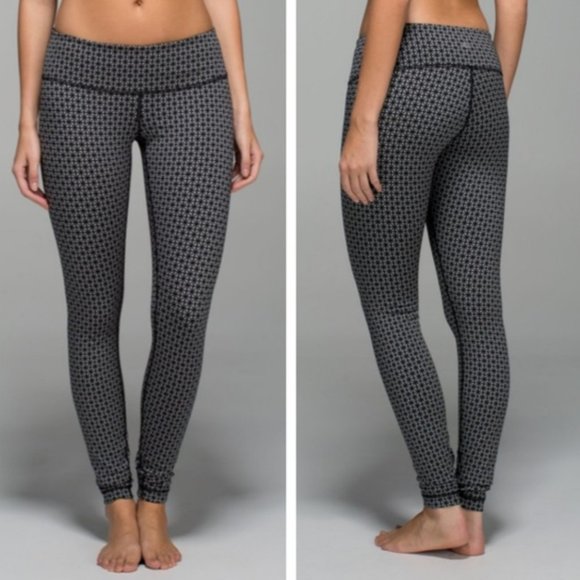 Lululemon Silver Black Wunder Under Tri Geometric Full Length Leggings Size 6 - Picture 2 of 7
